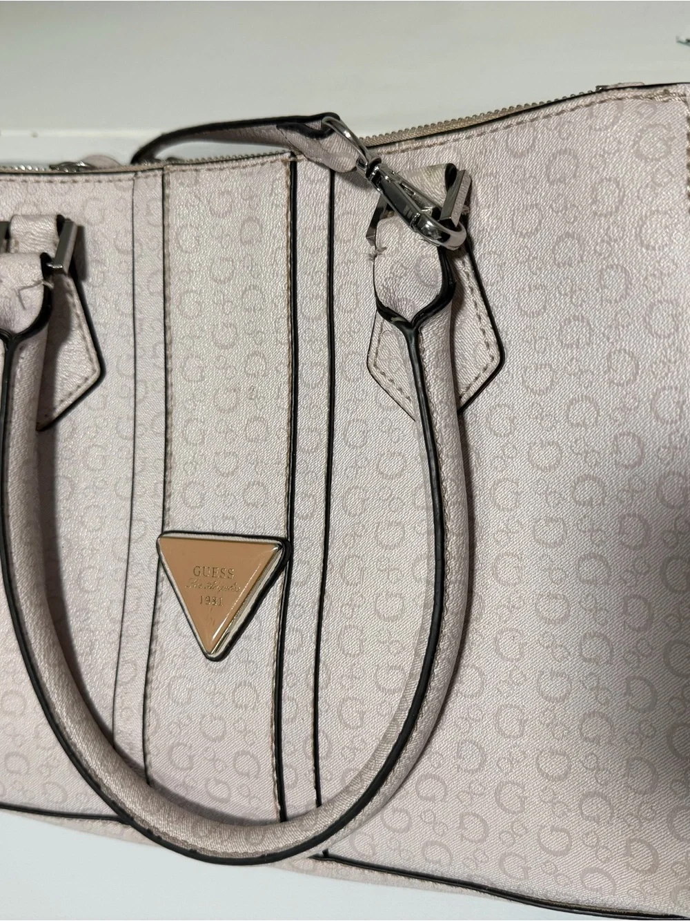 GUESS Light Pink Logo-Print Satchel with Triangle Plaque